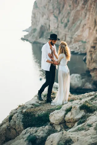 9 Wedding Style младоженци изображения в подробности и примери