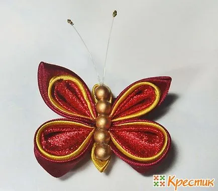 Butterfly в областта веднъж kanzashi майсторски клас 3