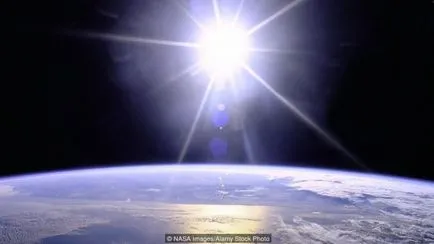 Нека да се разбере защо нищо не може да бъде по-бързо, отколкото на светлина (9 снимки) (може да) Нека да се разбере защо нищо не може да бъде по-бързо от светлината (9 снимки)