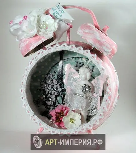 Как да украсят една стара будилник, как да се украсяват стария будилник със собствените си ръце, старата декор