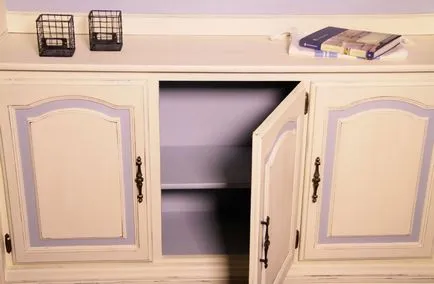 Как да се актуализира стария кухненски мебели с ръцете си