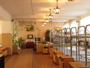 Colony уреждане, че е от условията на задържане в България, особено на режима за затворници