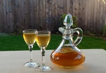Cognac на лунна светлина в дома стъпка по стъпка рецепти