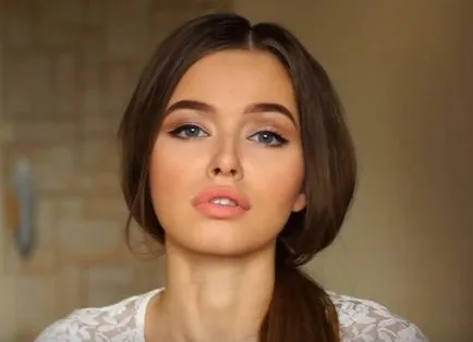 Красив грим в къщи