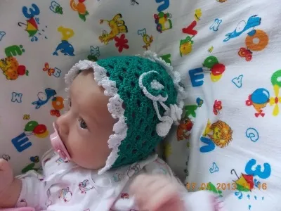 Схема капака плетене плетене за новородени