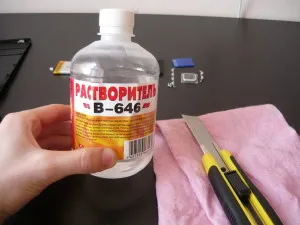 Лайсни на колата на вратата - бързо и лесно настройване на колата с ръцете си видео
