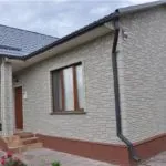 Да посрещнем фасада и мазе Къщата с пластмасови панели под камъка (62 снимки)