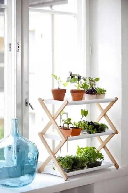 Зеленчукова градина на перваза на прозореца