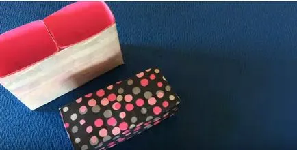 Организатор (гърдите) за козметика с ръцете си с изваждането от кутията, или изработени от дърво (неговата) Организатор (гърдите) за козметика с ръцете си с изваждането от кутията, или изработени от дърво