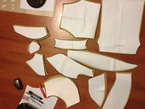 Допълване на колата кожен салон - технологията на работа с ръцете си видео
