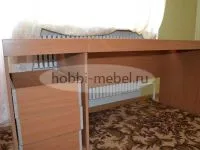 А бюро за две деца със собствените си ръце