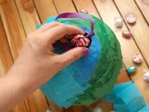 Pinata с ръцете си