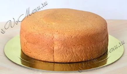 Gingerbread торта в рецептата фурна с стъпка по стъпка снимки