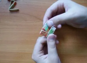 Занаяти от пощенски картички със собствените си ръце
