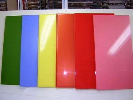 Боядисване фасади кухненски - материалите, възможностите и процеса на възстановяване на панели (фасада) Боядисване фасади кухненски - материалите и процесите варианти на панели възстановяване