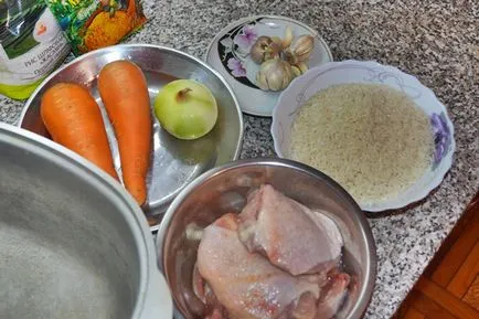 Узбекски пилаф с пилешко, се готви вкусно и домашно