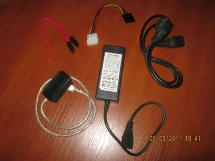 Кабел, за да свържете идни и SATA дискове чрез USB - вселената Microsoft Windows 7