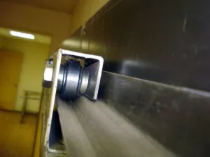 Изграждане на ограда с ръцете си - умението на училищна сграда