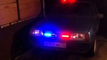 Strobe светлини на кола с ръцете си (авто) Strobe светлини на кола с ръцете си
