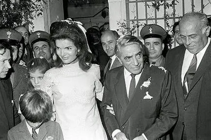 Сватбени рокли Жаклин Kennedi