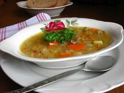 Супа с свинско съставки, готвене