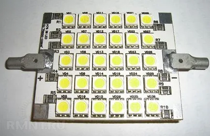 LED прожектор с ръцете си