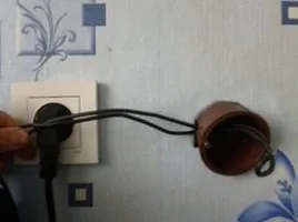 Инсталиране на вътрешен контакт с ръцете си в къща за апартамент