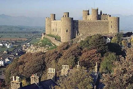Castle (сграда), Krugosvet енциклопедия