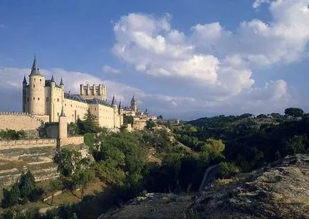 Castle (сграда), Krugosvet енциклопедия