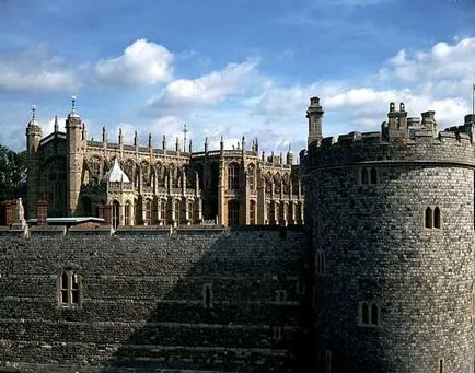 Castle (сграда), Krugosvet енциклопедия