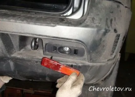 Как да премахнете бронята на Chevrolet Нива Как да премахнете бронята на Chevrolet Нива