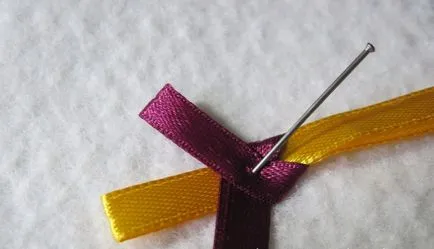 Как да тъкат Baubles на касетите