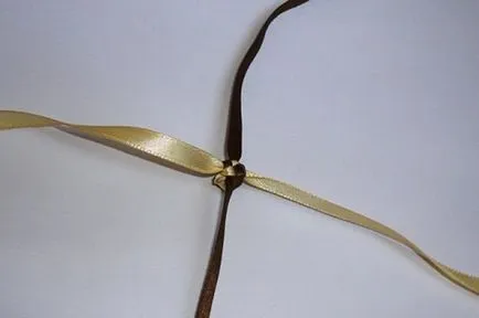 Как да тъкат Baubles на касетите