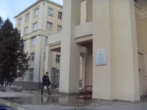 На плаката първата лаборатория