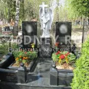 Как да украсят гробове в гробищата