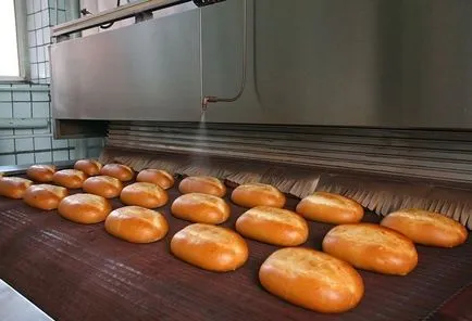 Онлайн оператор, който е