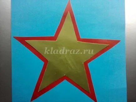 Карта за празника със собствените си ръце Карта за празника със собствените си ръце