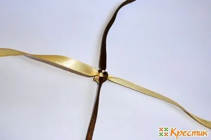 Как да тъкат Baubles на касетите