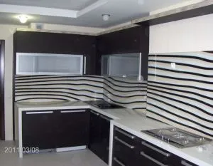 Подобно на стъкло в кухнята