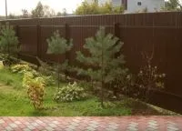 Огради от метални листове със собствените си ръце
