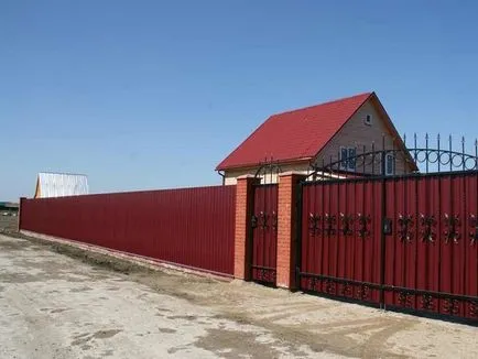 Огради от метални листове със собствените си ръце