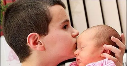12 Най-малките родители в света