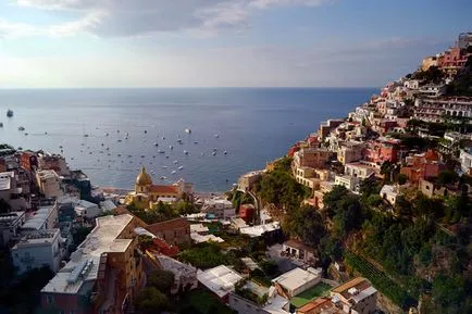 Брегът на Амалфи от най-добрите курорти и плажове в Италия, как да се получи