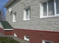 Как да се украсяват външната страна на къщата сутерен