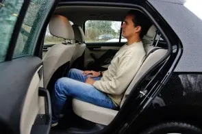 Колкото по-добре на новата Skoda Fabia за своя предшественик, от второ поколение - в резултат на дуел