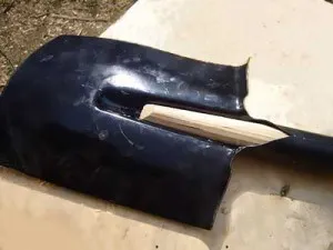 Лопати стъбла с ръце