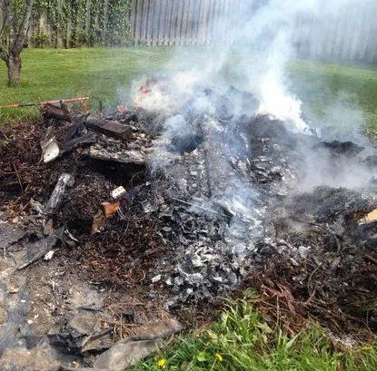 Това замърсява въздуха, в който вещества замърсяват въздуха