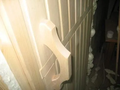 Дървена дръжка за врата със собствените си ръце последователността