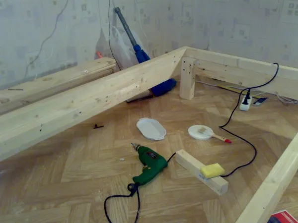 Двойно легло с ръце