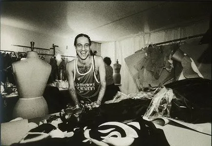 Galliano, John, мода енциклопедия